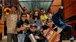 WAYKIKI BOYS + KUMBIA BORUKA