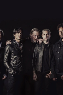 QUEENS OF THE STONE AGE
