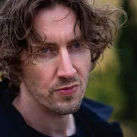 Dean Lewis