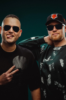 T7 : DIRTY WORKZ (COONE, DA TWEEKAZ, HARD DRIVER, REBELION)
