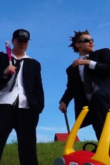 JOEY VALENCE & BRAE