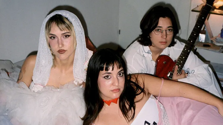 Aiko el Grupo en MAZO