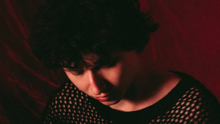 ELLiS·D