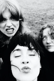FOLK BITCH TRIO