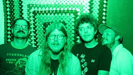 Holy Wave, Triptides