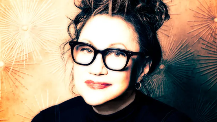 Holly Cole