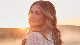 Carly Pearce - Honest Woman: Up Close