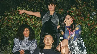 LA LUZ