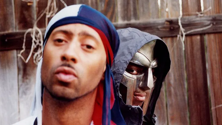 Yasiin Bey joue MF DOOM