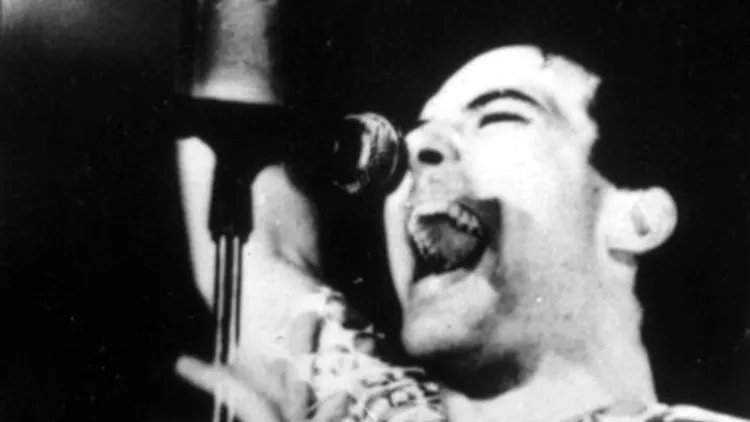 Jello Biafra & the guantanamo school of medecine (ou gsm) + shark