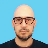 Mark de Clive-Lowe