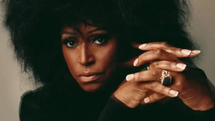 Mica Paris (Late Show)