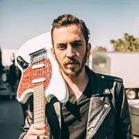 Dennis Lloyd