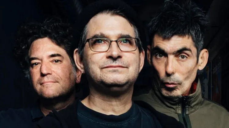 SHELLAC + LOVE IN ELEVATOR