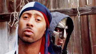 Yasiin Bey joue MF DOOM