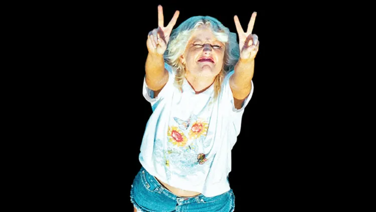 AMYL & THE SNIFFERS + 1ere partie : C.O.F.F.I.N