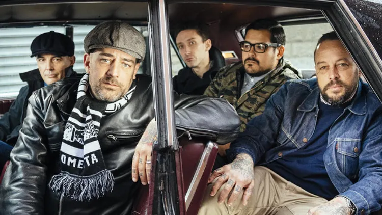 Agnostic Front + street dogs