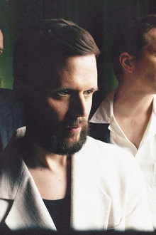 WHITE LIES