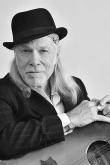 ELLIOTT MURPHY