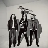 Tyler Bryant & the Shakedown