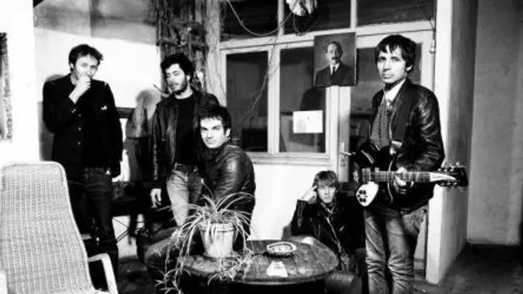 Pop sleen wave : Vedett + The Rebels of Tijuana + Eliott Jane