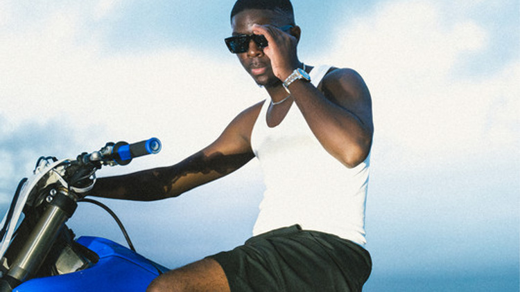 Uzi