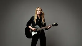 Ilse DeLange