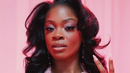 Ari Lennox Age/Sex/Location Tour