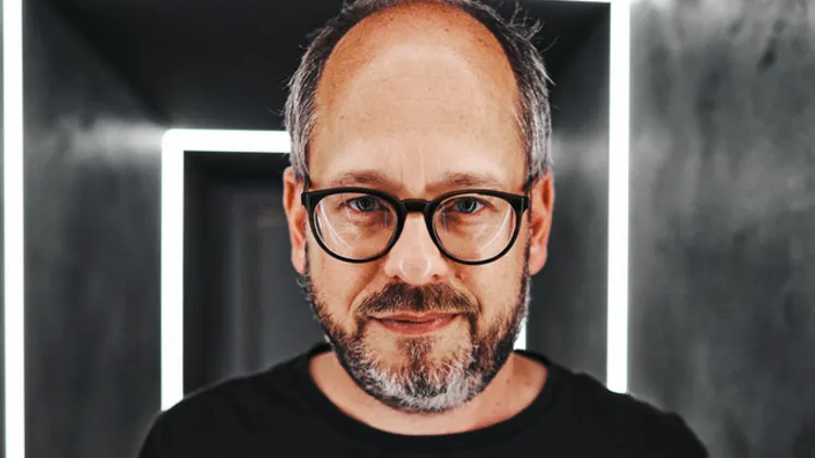 Cabaret aléatoire x r2 w/ Oliver Huntemann & cassy - dim 11/06