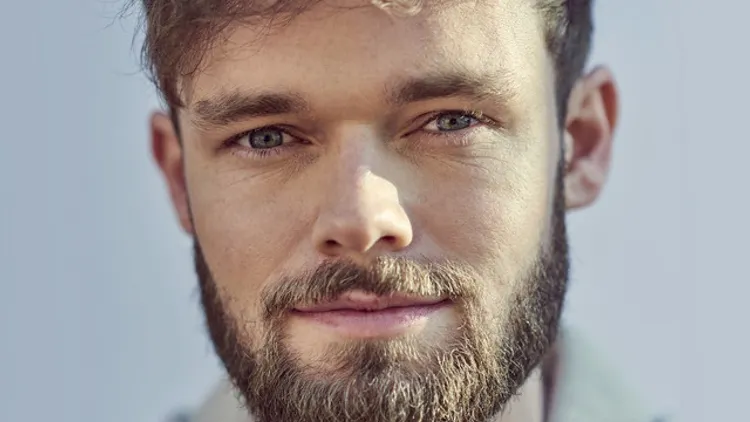 JAMES TW