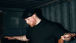 Borderz x WDM with Neon Graveyard