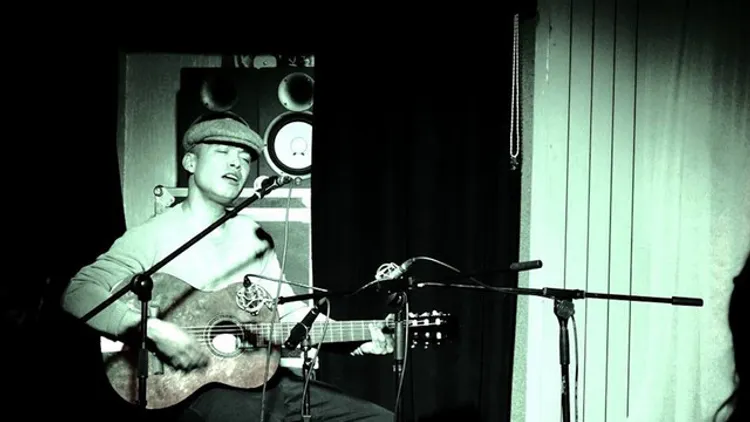 FINLEY QUAYE + GUEST