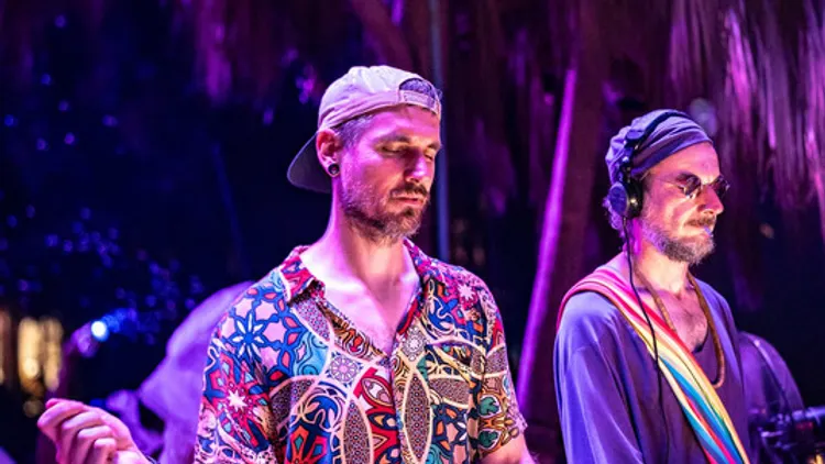Cactus Music invites MONKEY SAFARI