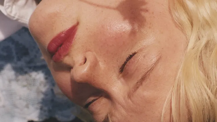 Maisie Peters: Before The Bloom