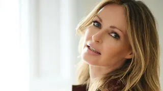 SHARON CORR