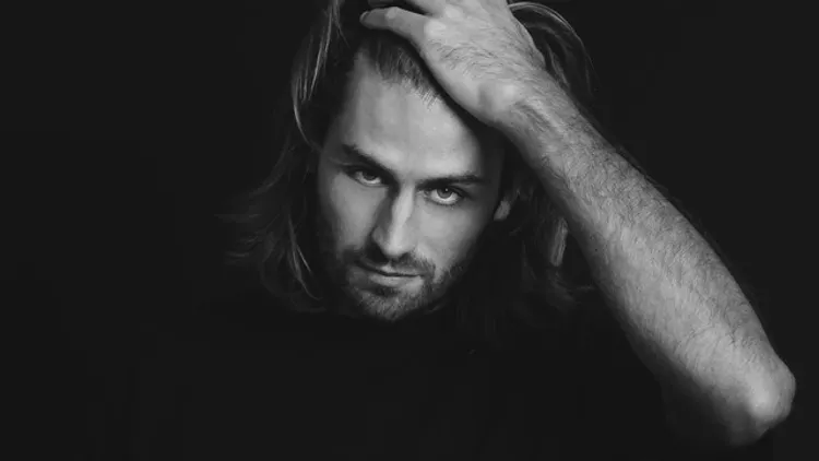 Essential Club Première - Le Club Haussmann - 5 mai 2023